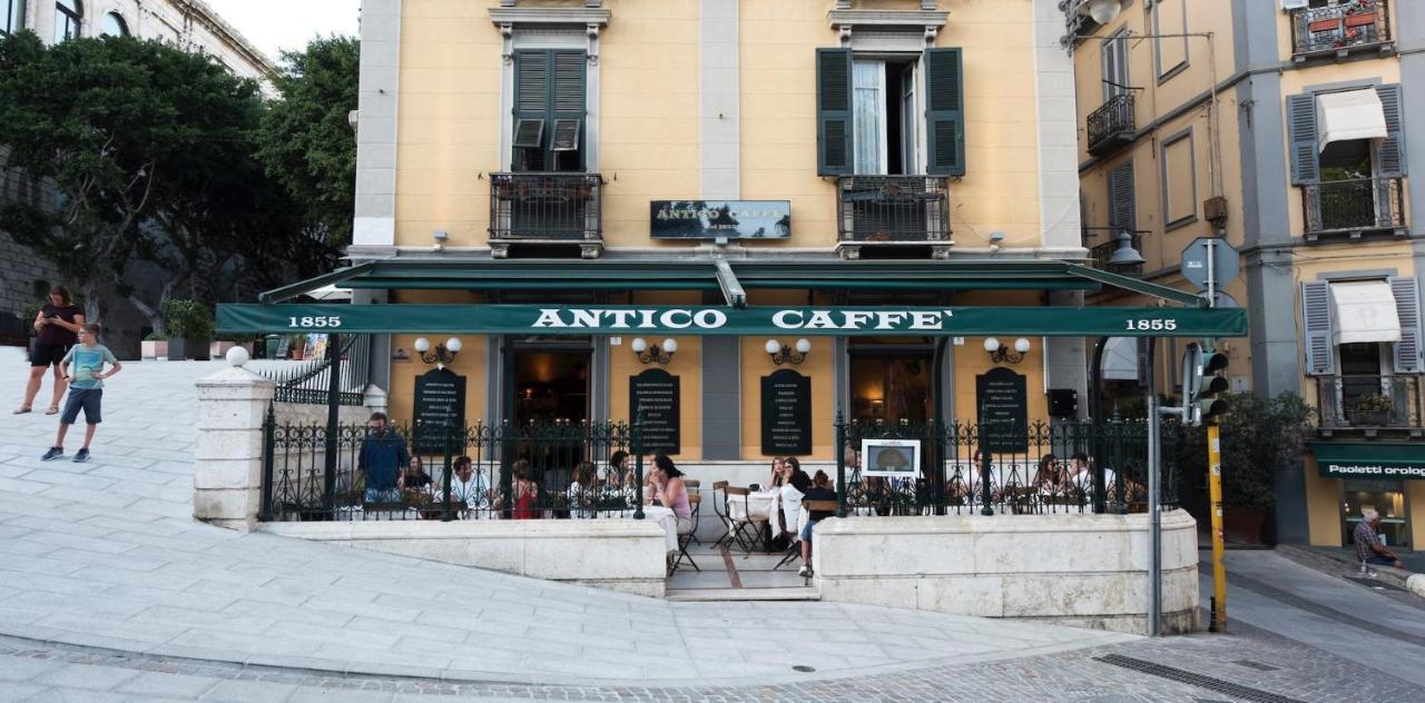 Hotel Pley Boutique Del Centro Cagliari Exterior foto